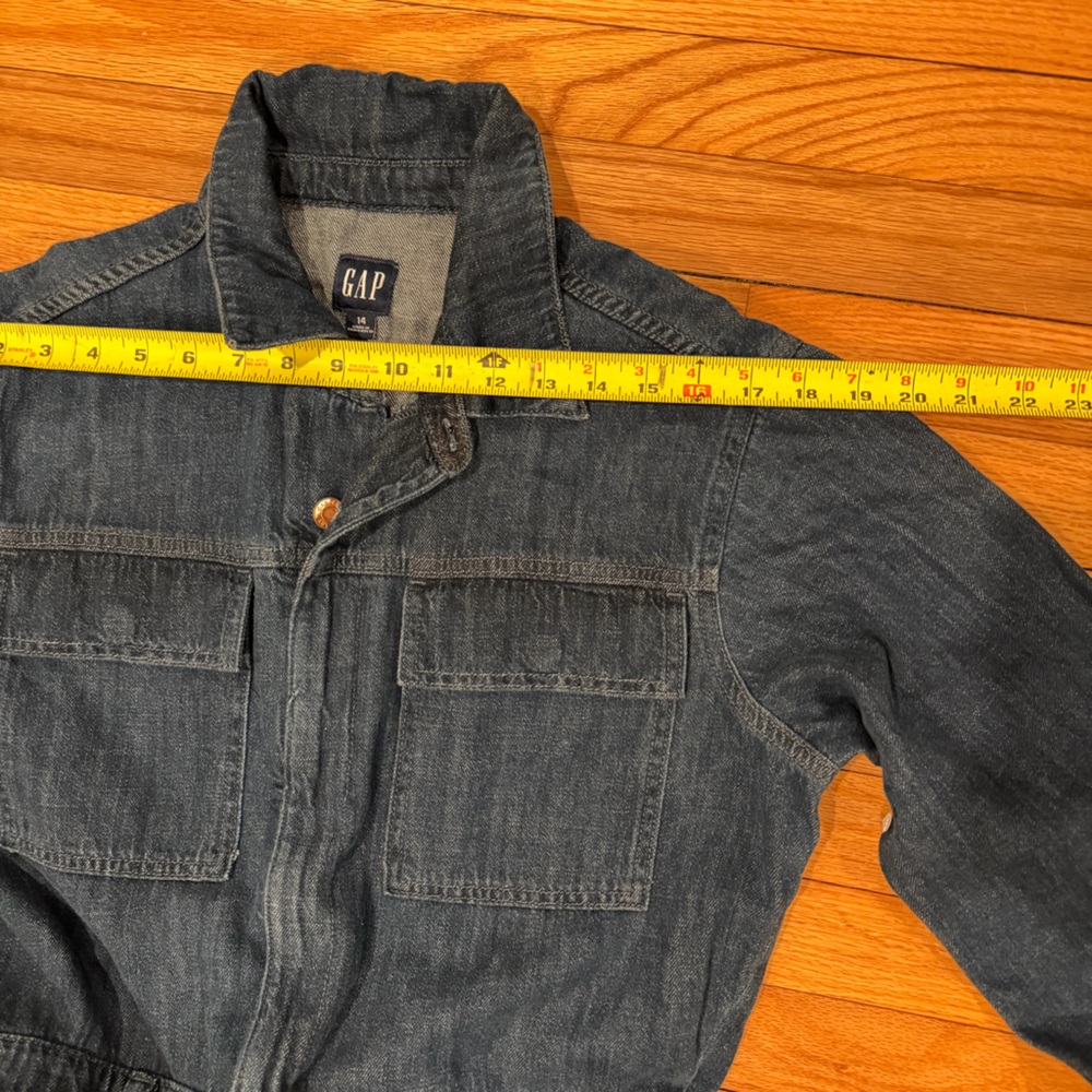 GAP Women's Denim Cargo Overall Jumpsuit - Picture 8 of 8